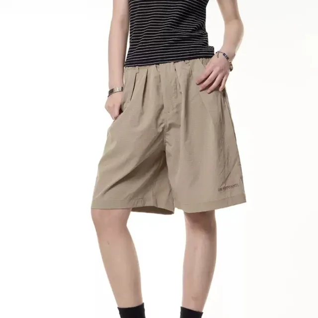 Retro Solid Color Shorts Men's And Women's Elastic Waist Loose All matching Coffee Color - Shop at LoveMi