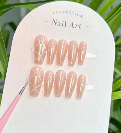 French Cherry Manicure Handmade Detachable Wear Nail 150 Type A Medium Ladder - Shop at LoveMi