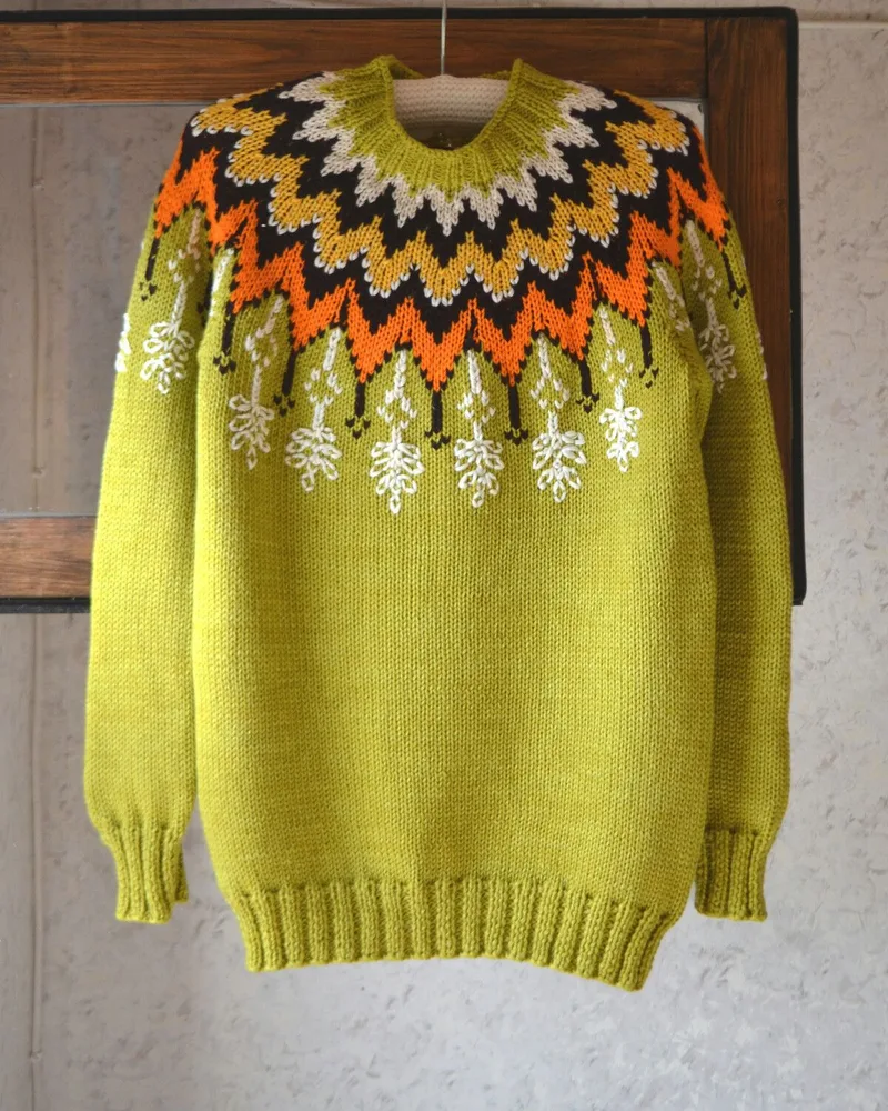 Women's Round Neck Multi-color Loose Fashion Pullover Sweater - No 8512 - View 1