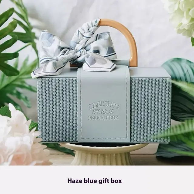 Wedding Portable Simplicity Leather Light Luxury Wedding Candies Box Peacock Blue - Shop at LoveMi