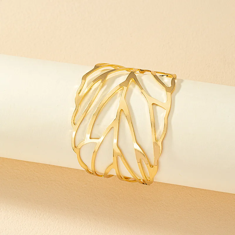 Design Leaf Bracelet For Women Vintage Jewelry - S061 Golden Leaves - View 1