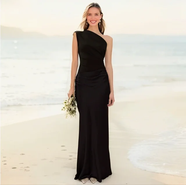 Solid Color Diagonal Collar Backless Sheath Casual Dress Black - Shop at LoveMi