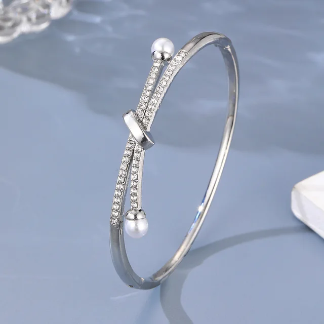 European And American Entry Lux Niche Design Bracelet Simple Fashion Silver - Shop at LoveMi