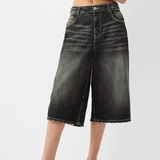 Low Waist Loose Denim Cropped Pants Black - Shop at LoveMi