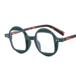 C11 Green Frame