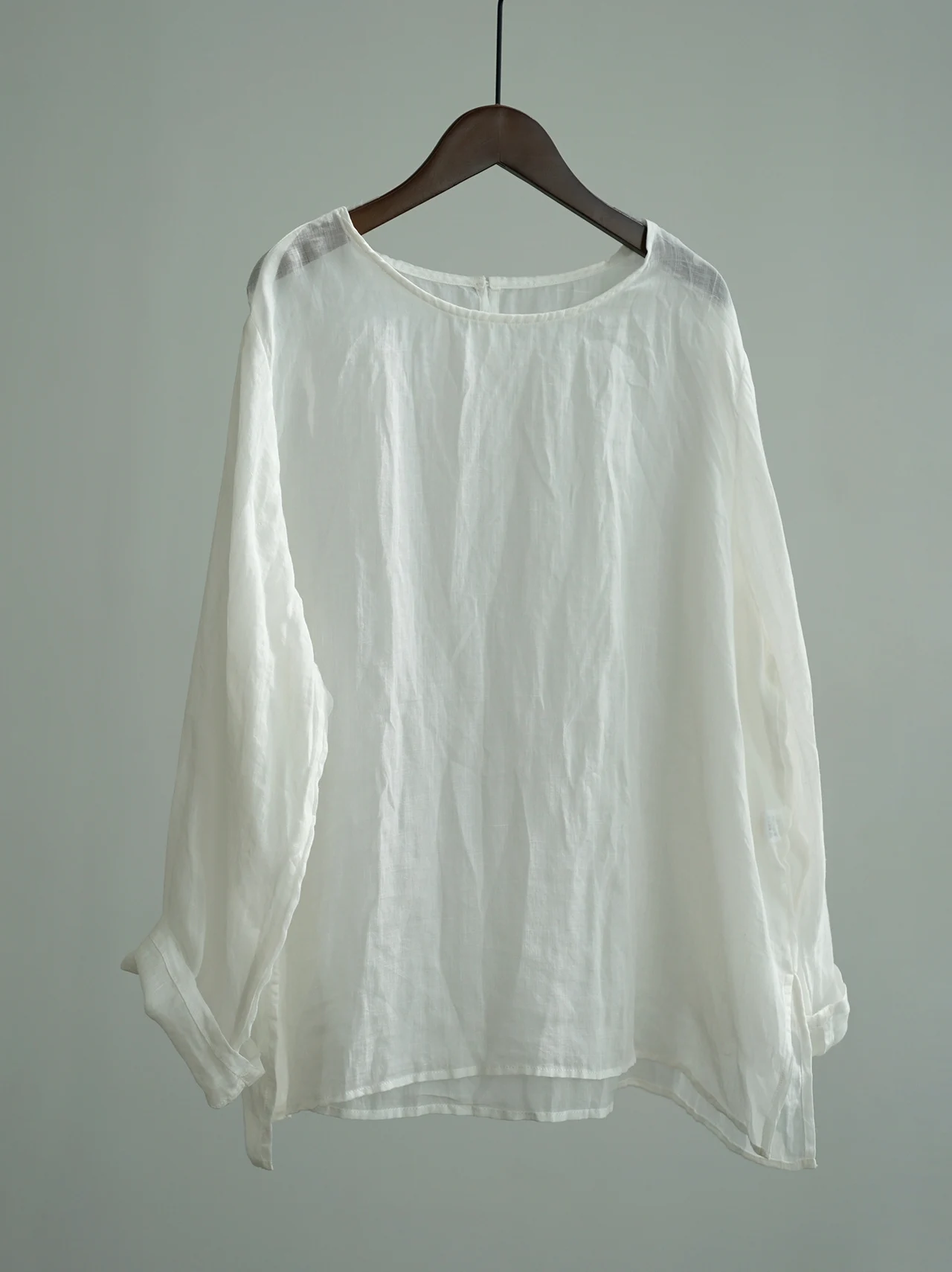Original Simplicity Round Neck Pullover Clear Ramie Mid-length Shirt - White