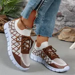 Colourblock Plaid Lace-Up Flyknit Sneakers Ins Mesh Casual Shoes Fashion Breathable Walking Running Sports Shoes For Women - Brown