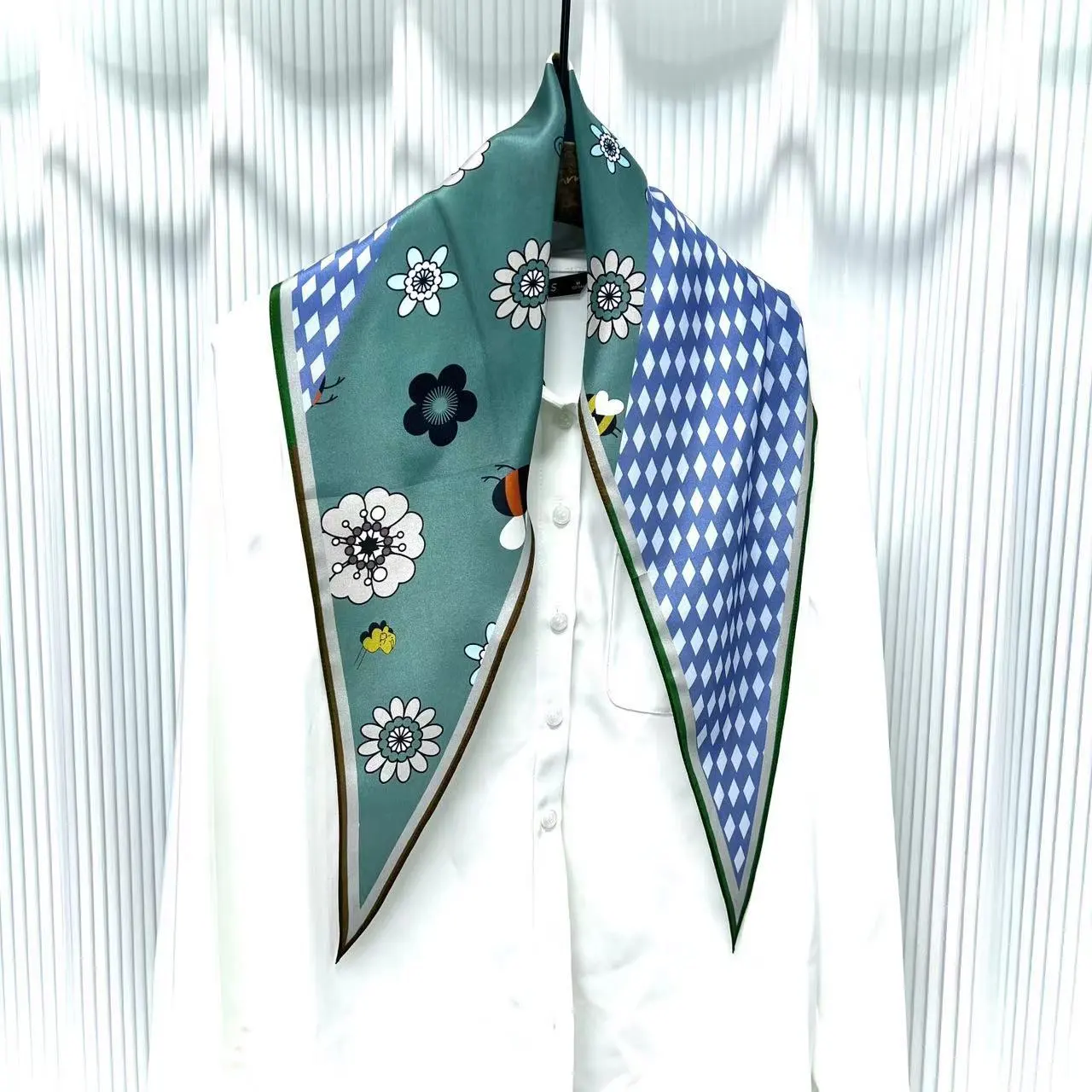 Diamond Neckerchief Crepe De Chine Scarf - 6Color