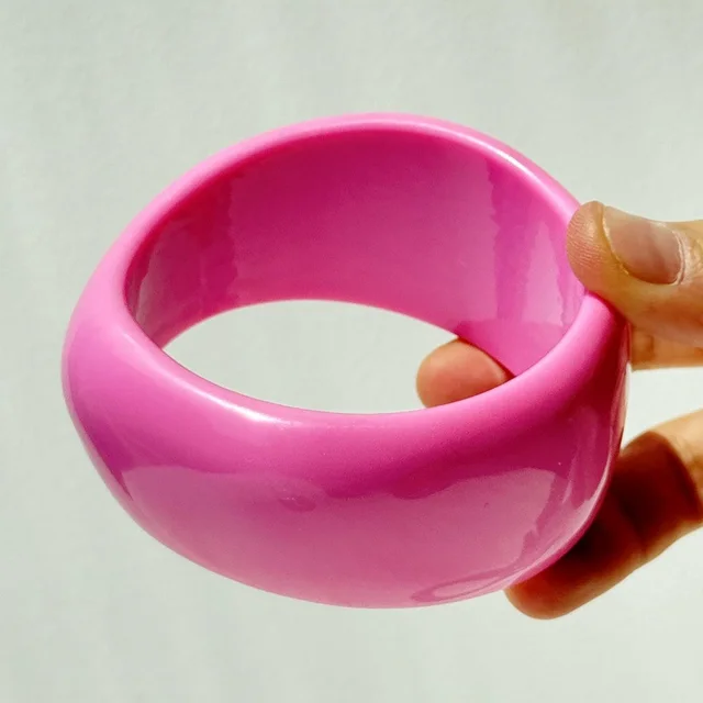 Resin Oval Wide Geometric Curved Resin Solid Color Bracelet G - Shop at LoveMi