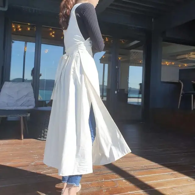 Plus Size Korean Floral Around Dress Slit Apron White - Shop at LoveMi