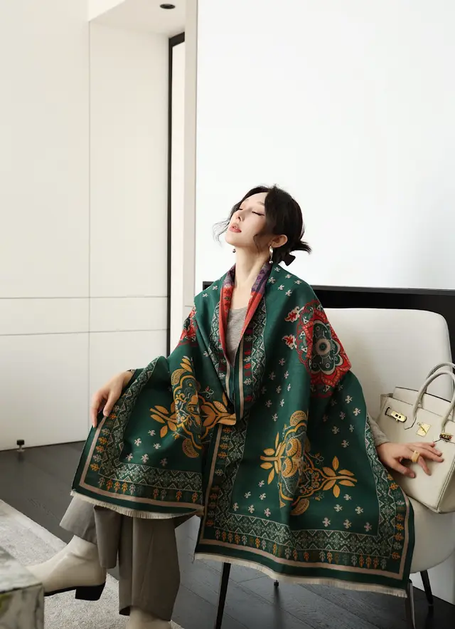Autumn And Winter High Sense Office Shawl Dual use Korean Style Galsang Flower Dark Green - Shop at LoveMi