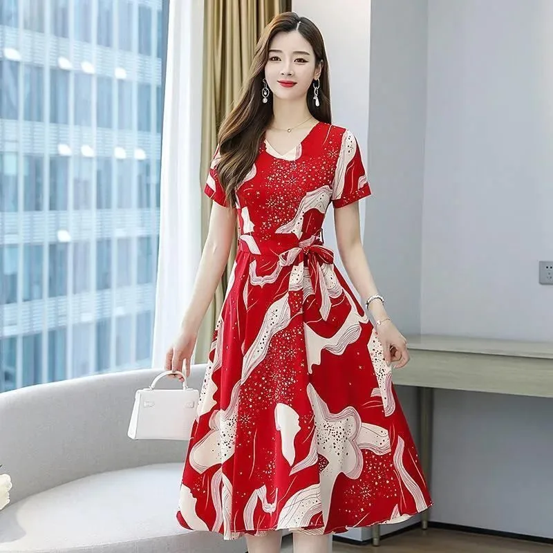 Fashion Mid-length Loose Plus Size Women's Skirt - Red Flower - View 1