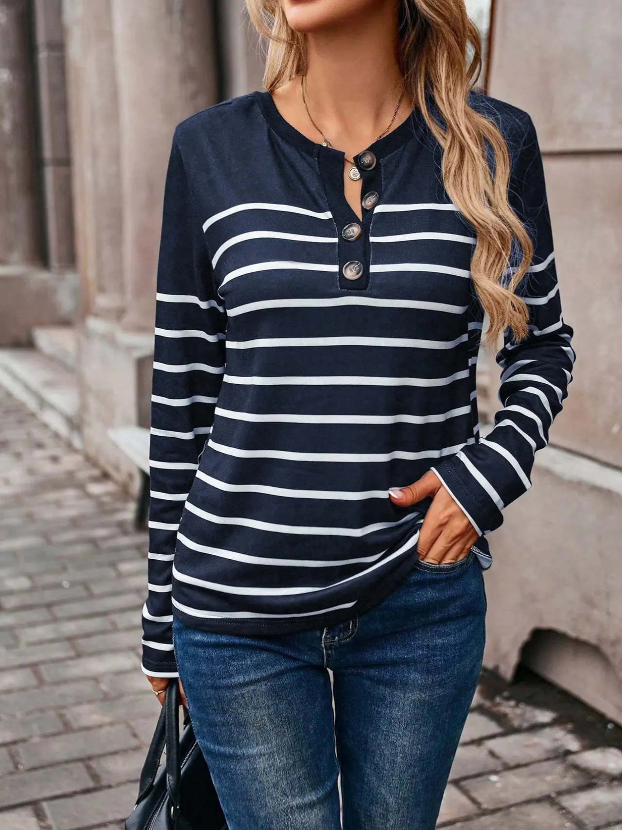 Round Neck Striped Plus Size Fashion Women's Long Sleeve Top - Navy Blue