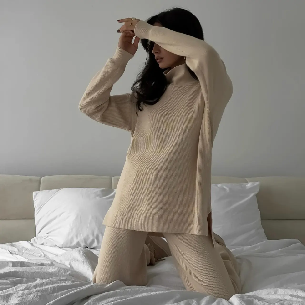 Temperament Leisure Solid Color Turtleneck Knitting Long-sleeve Suit - Apricot