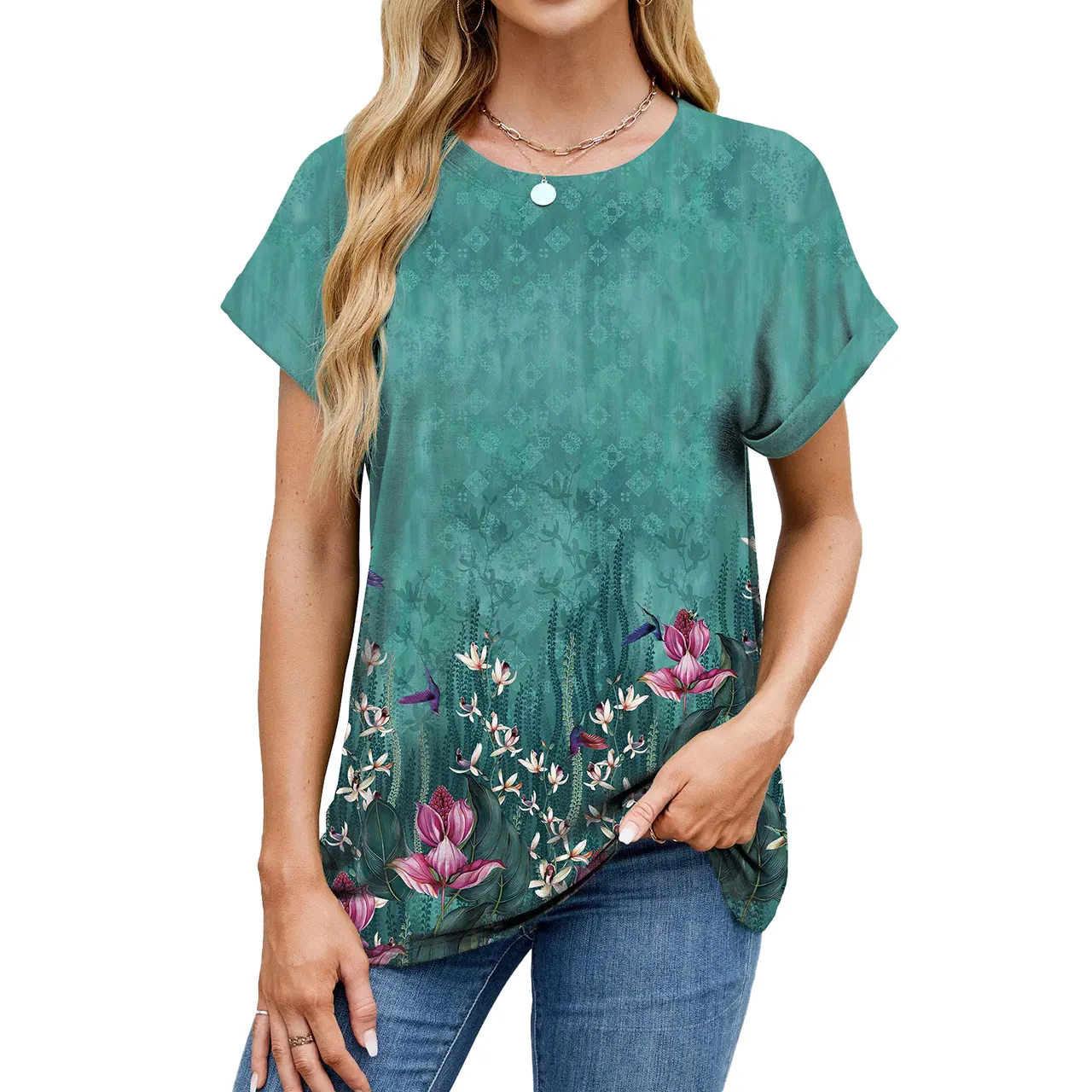 Personality Loose-fitting T-shirt Top Women - Purple On Green Background