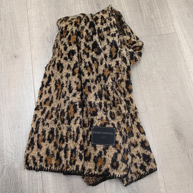 Spring And Autumn New Atmosphere Warm All matching Leopard Print Triangular Binder Camel - Shop at LoveMi