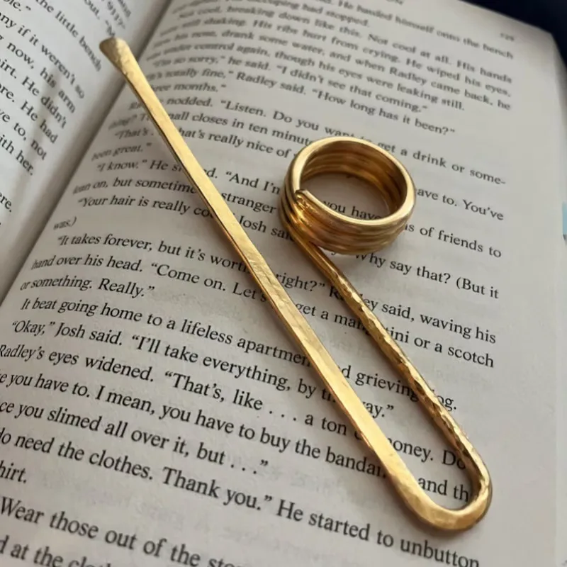 Creative Bookmarks Books Ornament Reading Accessories - Gold - View 1