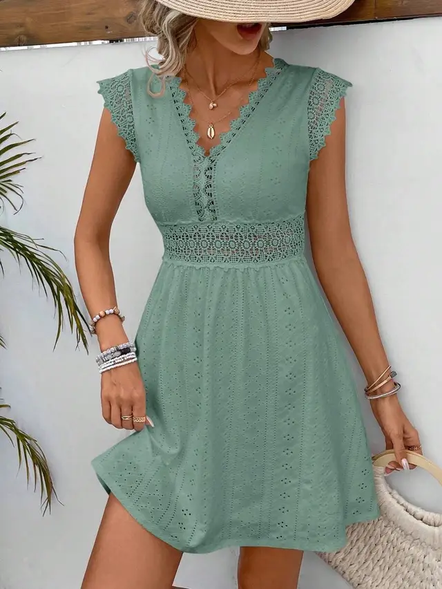 Lace V neck Patchwork Shoulder Ruffled Sleeveless Dress Green - Shop at LoveMi