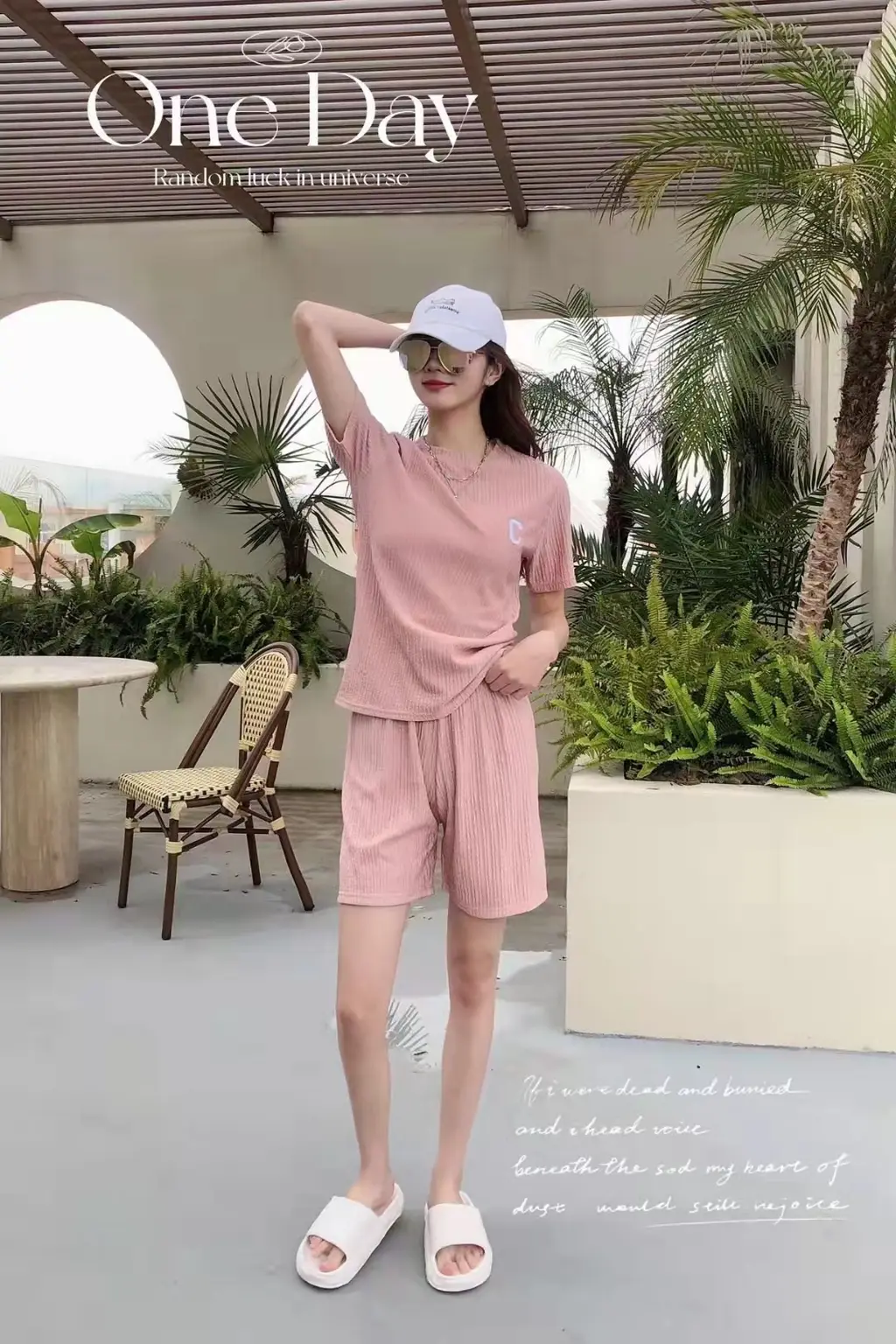 Short Sleeve Round Neck T-shirt Shorts Casual Pants Suit - Pink