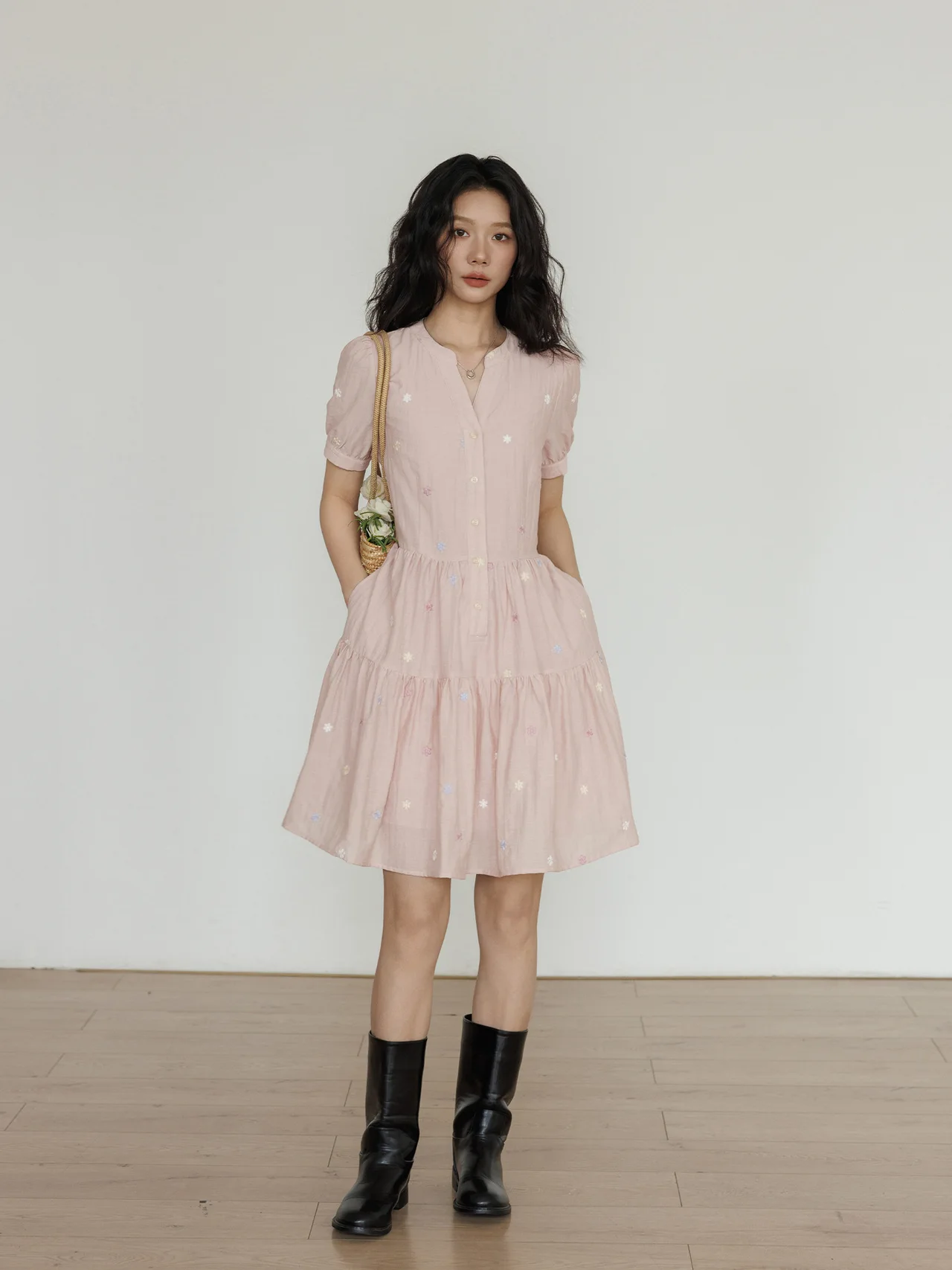 Tencel V-neck Vacation Style Gentle Elegant Wind Dress - Pink