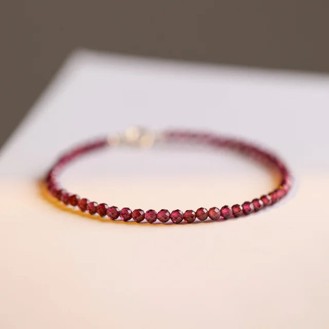 Women's Versatile And Minimalist Crystal Bracelet Cut Surface Style - Shop at LoveMi