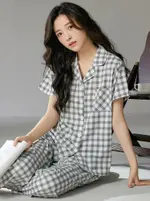 Gray Grid