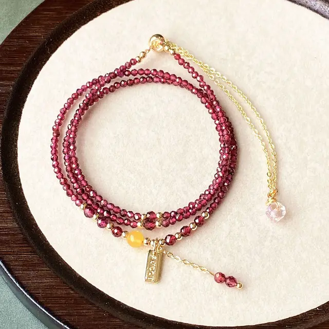 Garnet Wine Red Garnet Beeswax Cut Surface Three Circle Bracelet Bracelet Necklace Garnet - Shop at LoveMi