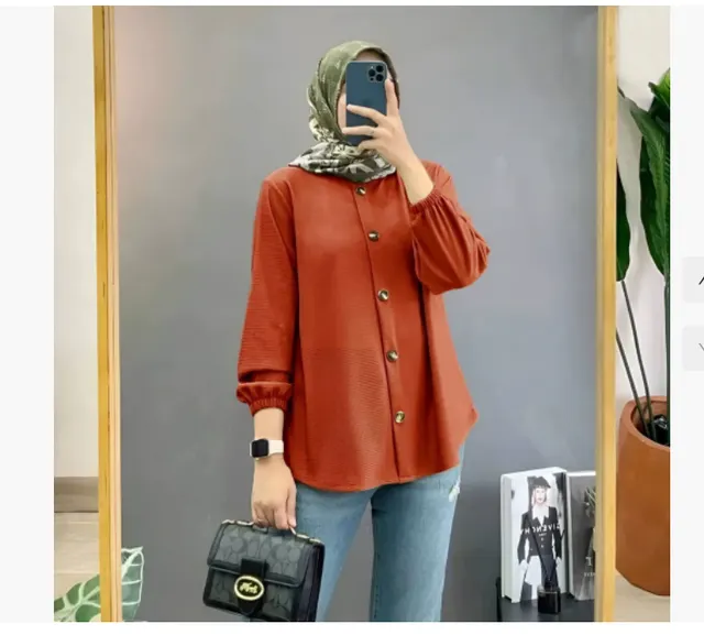 Muslim Ice Silk Wrinkle Stand up Collar Literary Vintage Cardigan Loose Shirt Women Brick Red1 - Shop at LoveMi