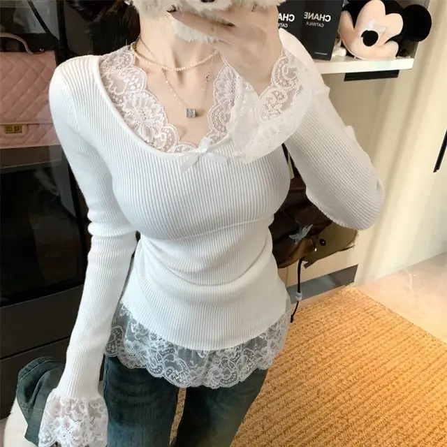 Elegant Slim Fit Inner Wear Bottoming Shirt Short Model In White Color Top White - Shop at LoveMi