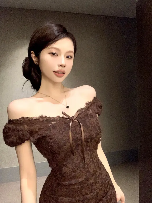 New Design Sense V neck Lace Short Sleeve Dress Women Brown - Shop at LoveMi