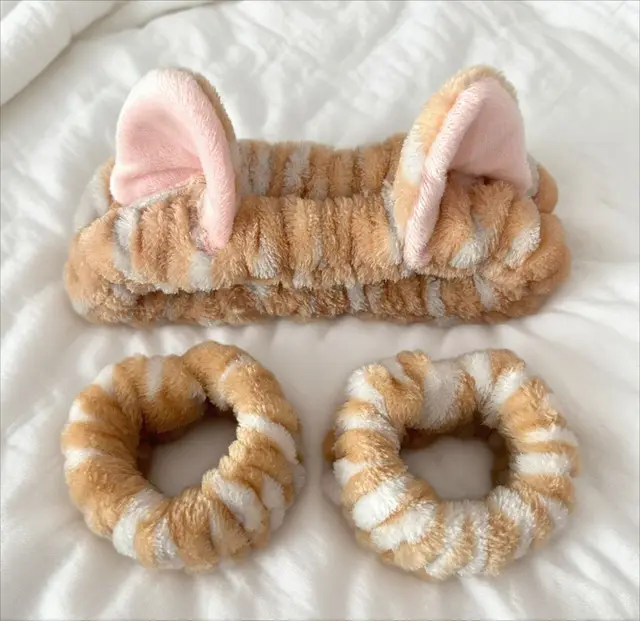 Girl Cat Ears Washing Face Hair Band Suit Yellow And White Suit - Shop at LoveMi