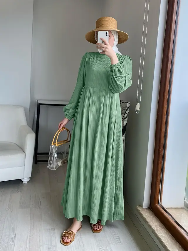 Muslim Round Neck Lantern Sleeve Robe Elegant And Comfortable Dress Green - Shop at LoveMi
