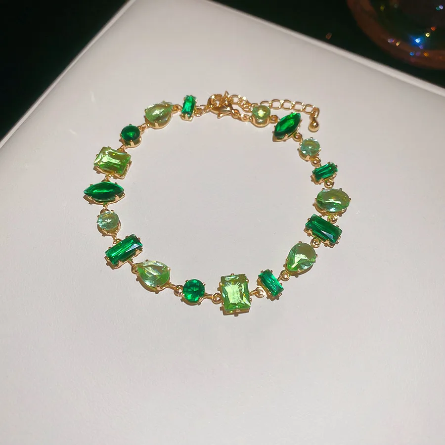Irregular Geometric Zircon Drop-shaped Bracelet - Golden Light Green - View 1