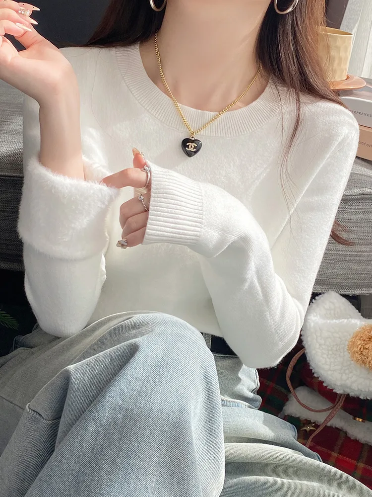 Round Neck Cashmere Sweater Women's Thick Retro White - Shop at LoveMi