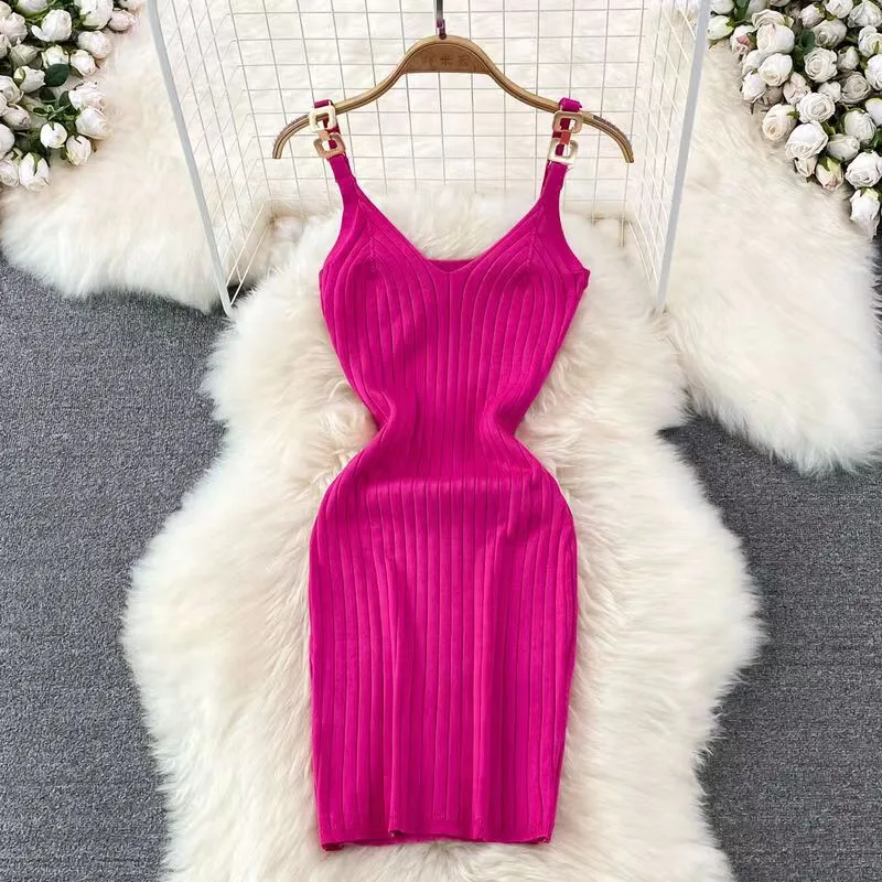 Metal Decorative Sling Woolen Skirt Slimming Hip Knitwear Dress - Rose Red - View 1
