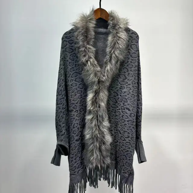 Leopard Print Leopard Print Fur Collar Gray - Shop at LoveMi