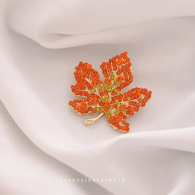 New Alloy Brooch High Sense Niche High end Pin Coat Suit High end All match Corsage Red Maple Leaf - Shop at LoveMi