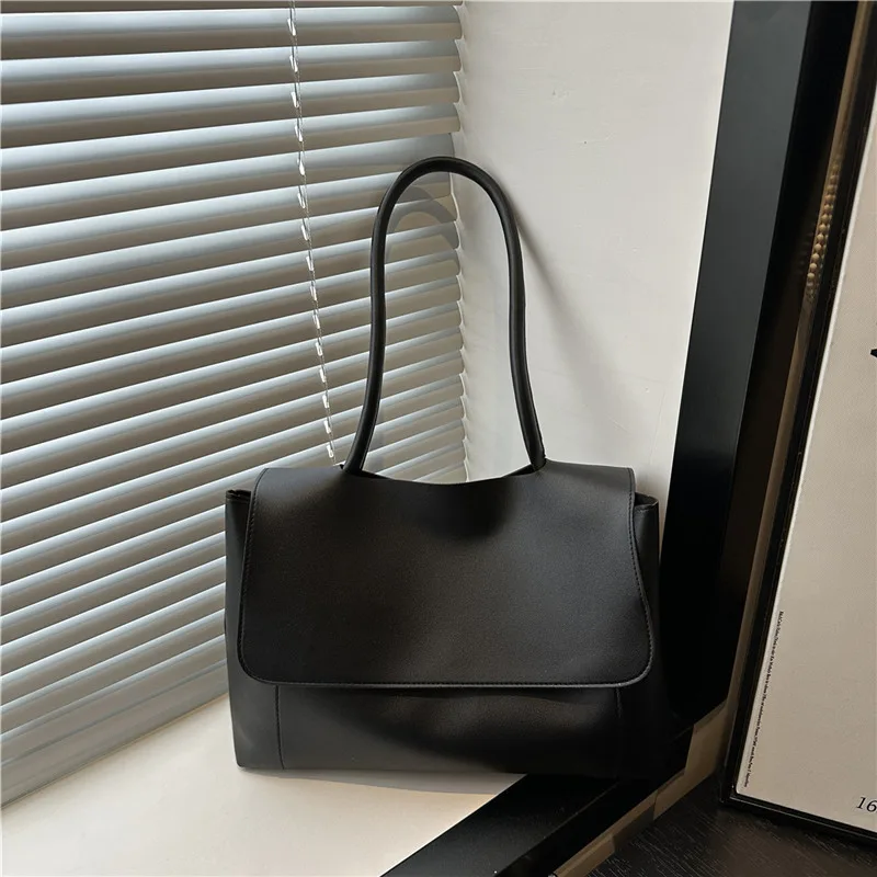 Large Capacity Tote Bag Portable Commuter Oversized Shoulder Black - Shop at LoveMi
