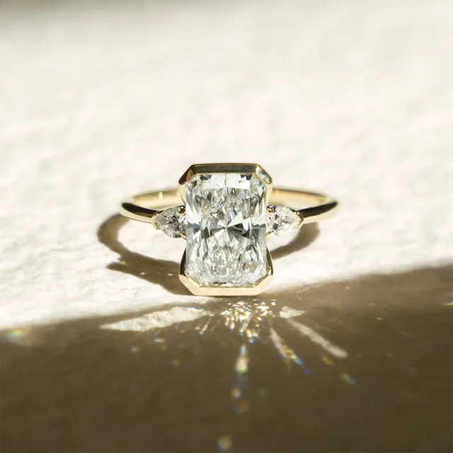 Classic Square Diamond Zircon Engagement Diamond Ring Jz 604 Golden - Shop at LoveMi