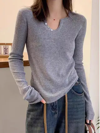 Slimming And Fashionable Bottoming Shirt V-neck Western Style - Grey