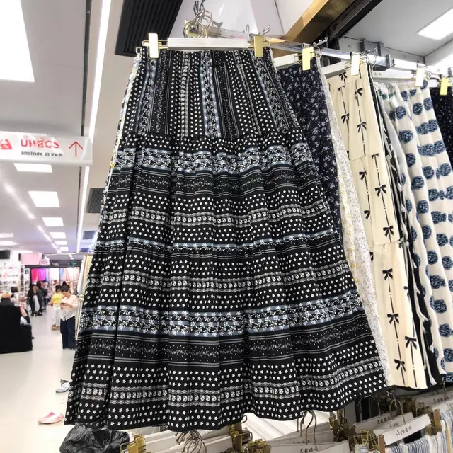 Polka Dot Contrast Color Cotton Stitching Skirt Women's Slimming Black - Shop at LoveMi