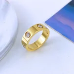 Six Rhinestone Ring Gold 5Mm