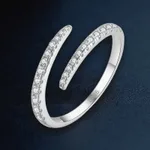 Moissanite White