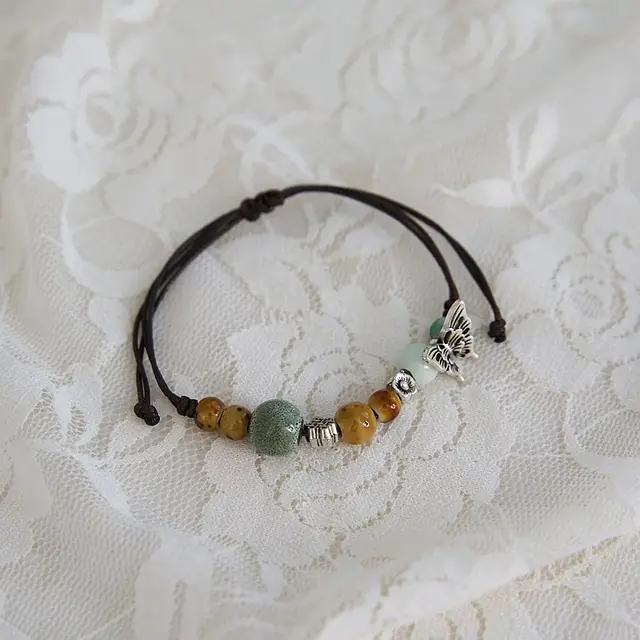 Processing Technology Of Women's Ceramic Braided Bracelet 619M Li Ge Er - Shop at LoveMi