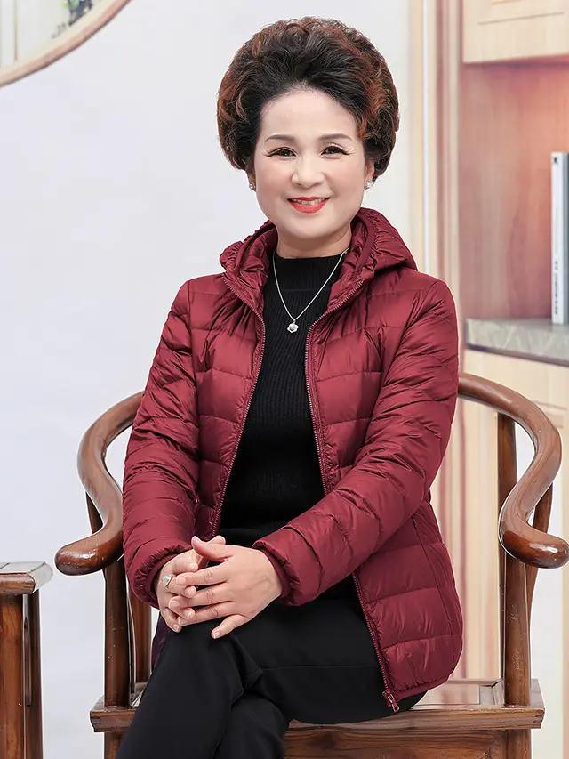 Light White Duck Down Mother Down Jacket Women's Short Chic Coat Wine Red - Shop at LoveMi