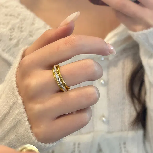 Titanium Steel Rotatable Ring Female Starry Sky Does Not Fade Gold - Shop at LoveMi