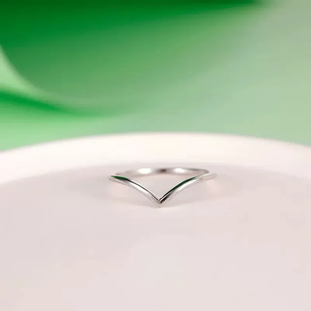 S925 Sterling Silver Light Luxury Japanese And Korean Style All match V shaped Female Ring Silver - Shop at LoveMi