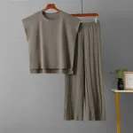 Chestnut Gray