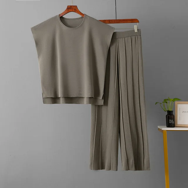 Sleeveless Vest Knit Wide leg Pants Plus size Ice Silk Set Chestnut Gray - Shop at LoveMi