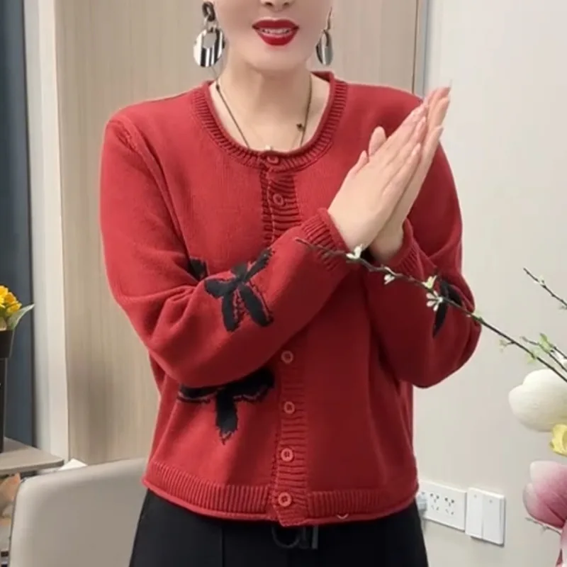 Stylish Knit Winter Fashion Lazy Retro Floral Round Neck Cotton Top - Red